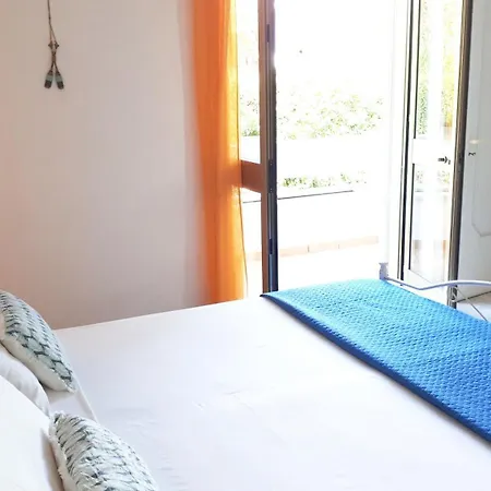 Salentoholidays Holiday home Torre Suda